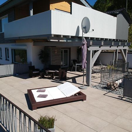 גומרסבך Seeblick-Ferienwohnung Im "Ferienhaus Agger-Blick" Mit Traumhafter Sonnen-Terrasse, Sauna, E-Kamin & Kajak מראה חיצוני תמונה