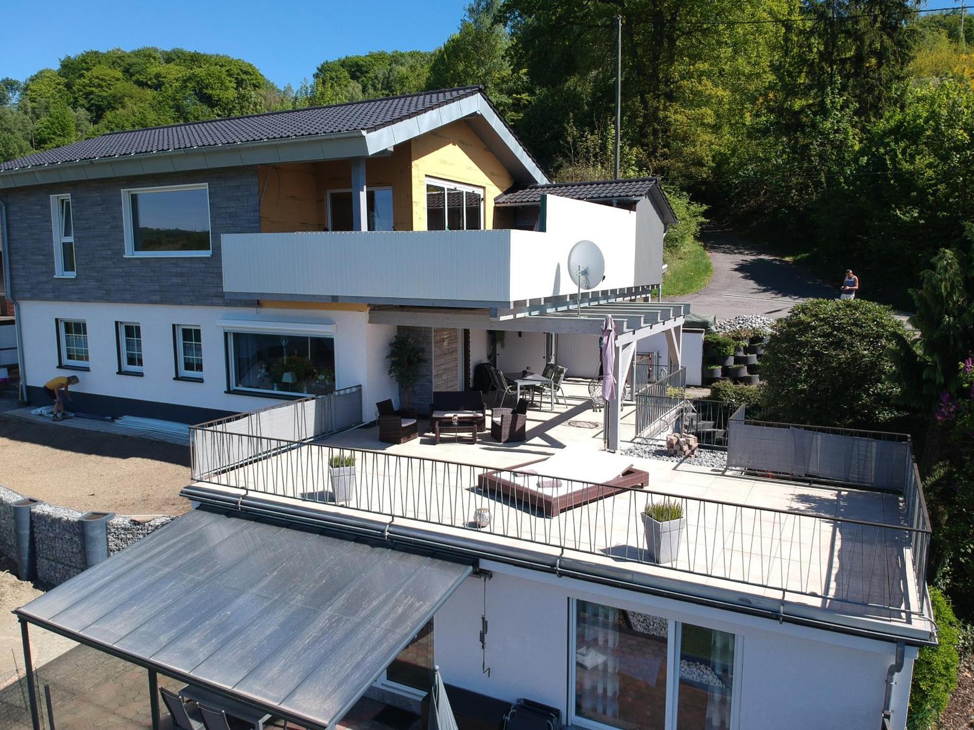 גומרסבך Seeblick-Ferienwohnung Im "Ferienhaus Agger-Blick" Mit Traumhafter Sonnen-Terrasse, Sauna, E-Kamin & Kajak מראה חיצוני תמונה